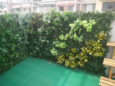 幼儿园仿真植物墙